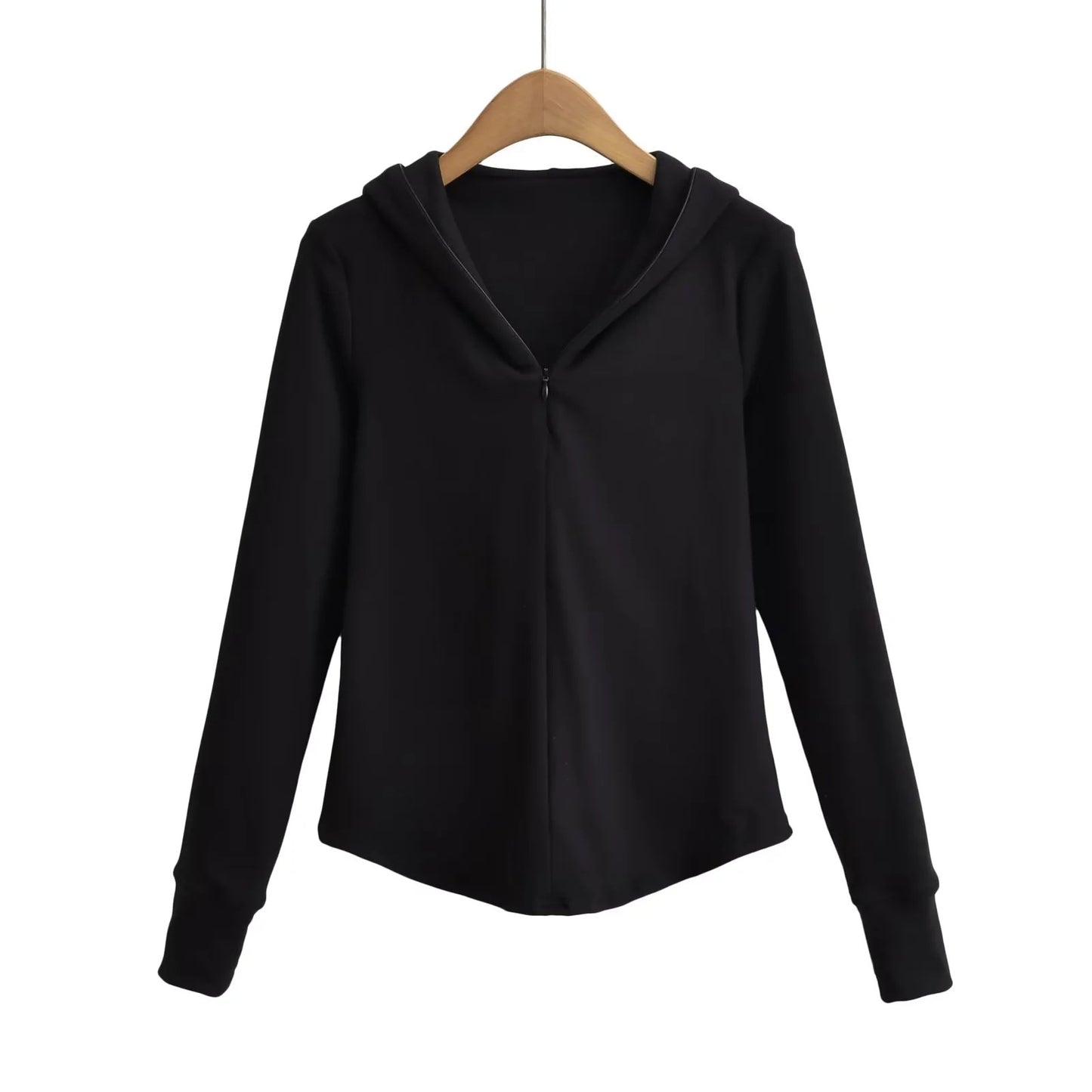 Slim solid color long sleeved zipper hooded sweatshirt
