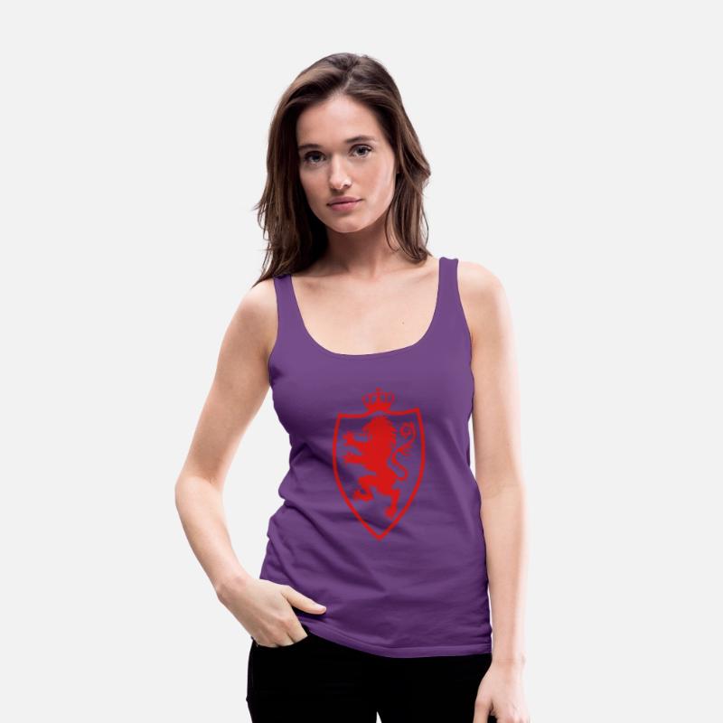 Lion Knight Shield wild heraldic animal King Crown